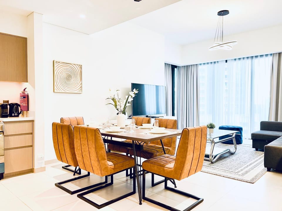 Majestic Act One 2BR 32nd floor- Downtown- Fountain view Apartment in Dubai