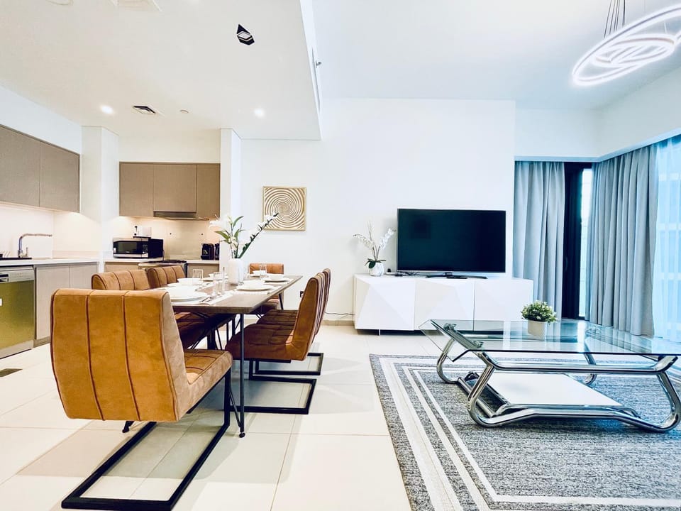 Majestic Act One 2BR 32nd floor- Downtown- Fountain view Apartment in Dubai