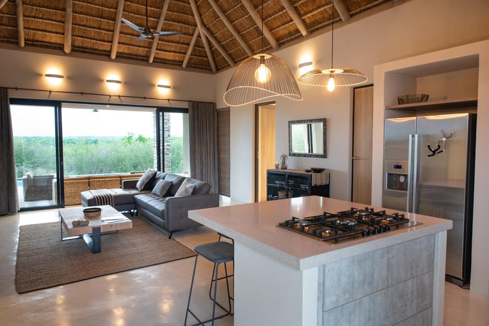Villa Zazu Villa in South Africa