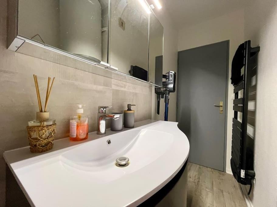 Studio 2 prsn / Proche Gare-Viotte / Garage Privé Apartment in Besançon
