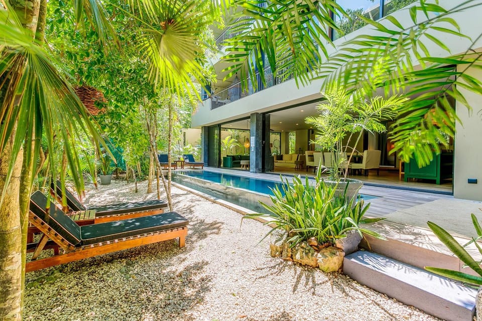 Day, Garden, Pool view, Swimming pool, sunbed