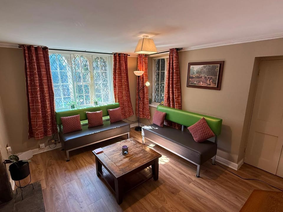 Trowbridge Lodge House in Trowbridge