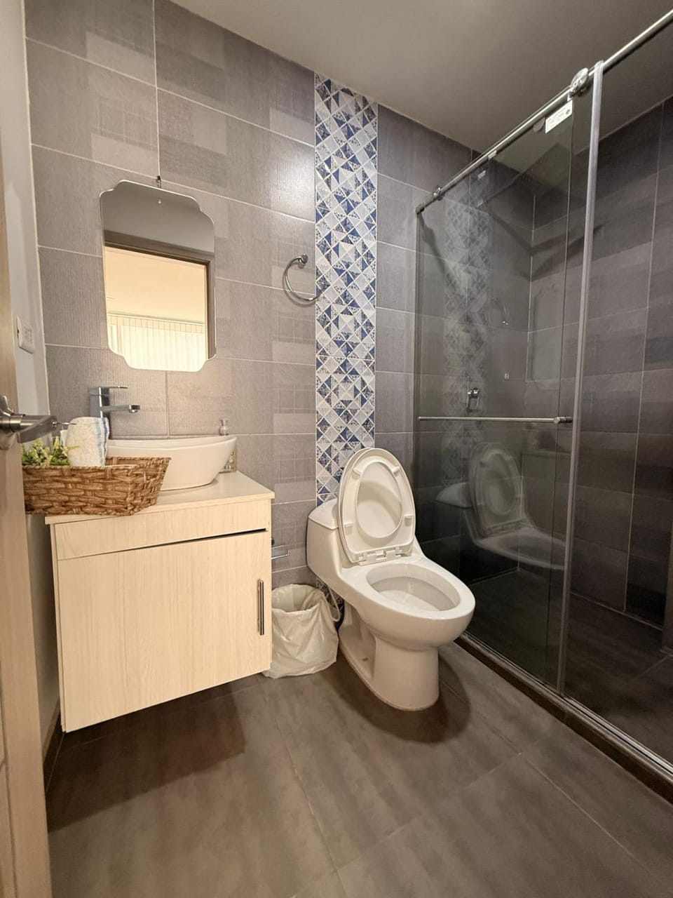 Shower, Toilet, Bathroom