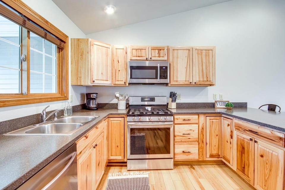 Beautiful Family Home 10 Mi to Red Lodge Mountain House in Montana