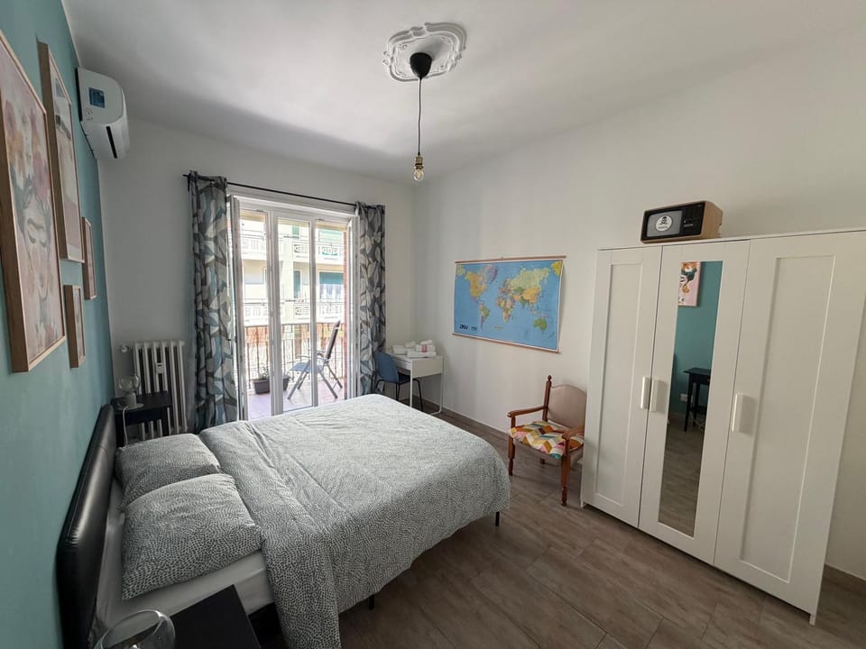 Bed, Photo of the whole room, Bedroom, wardrobe