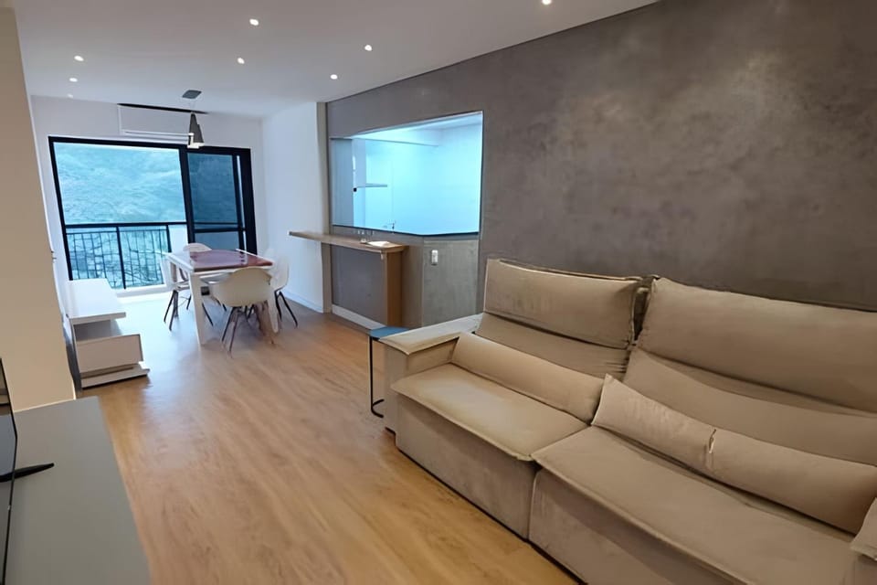 São Conrado 2 Quartos quadra praia e Shopping Apartment in Rio de Janeiro