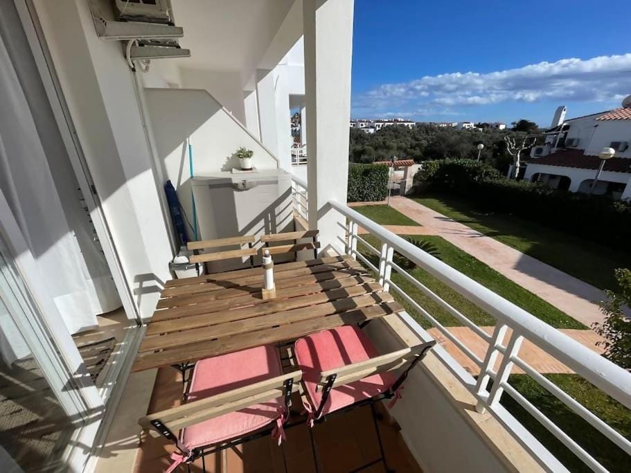 ALGAIARENS -Apartamento con piscina junto la playa Apartment in Cala en Blanes