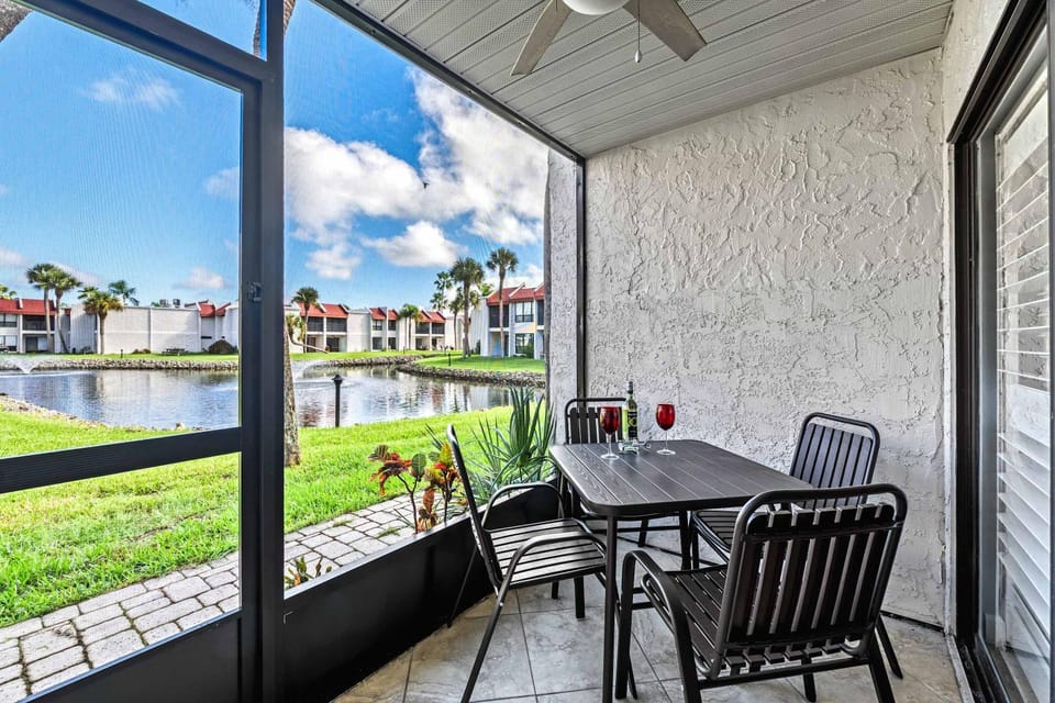 Dans Florida Condos Ocean Pearl at Runaway Bay House in Bradenton Beach