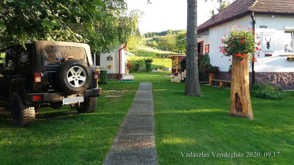 Vadászles Vendégház Apartment in Hungary