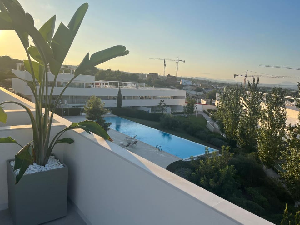 Garden, Pool view