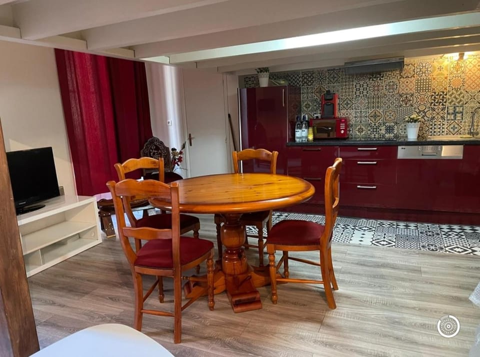 T2 devise appartement center ville Apartment in Bordeaux