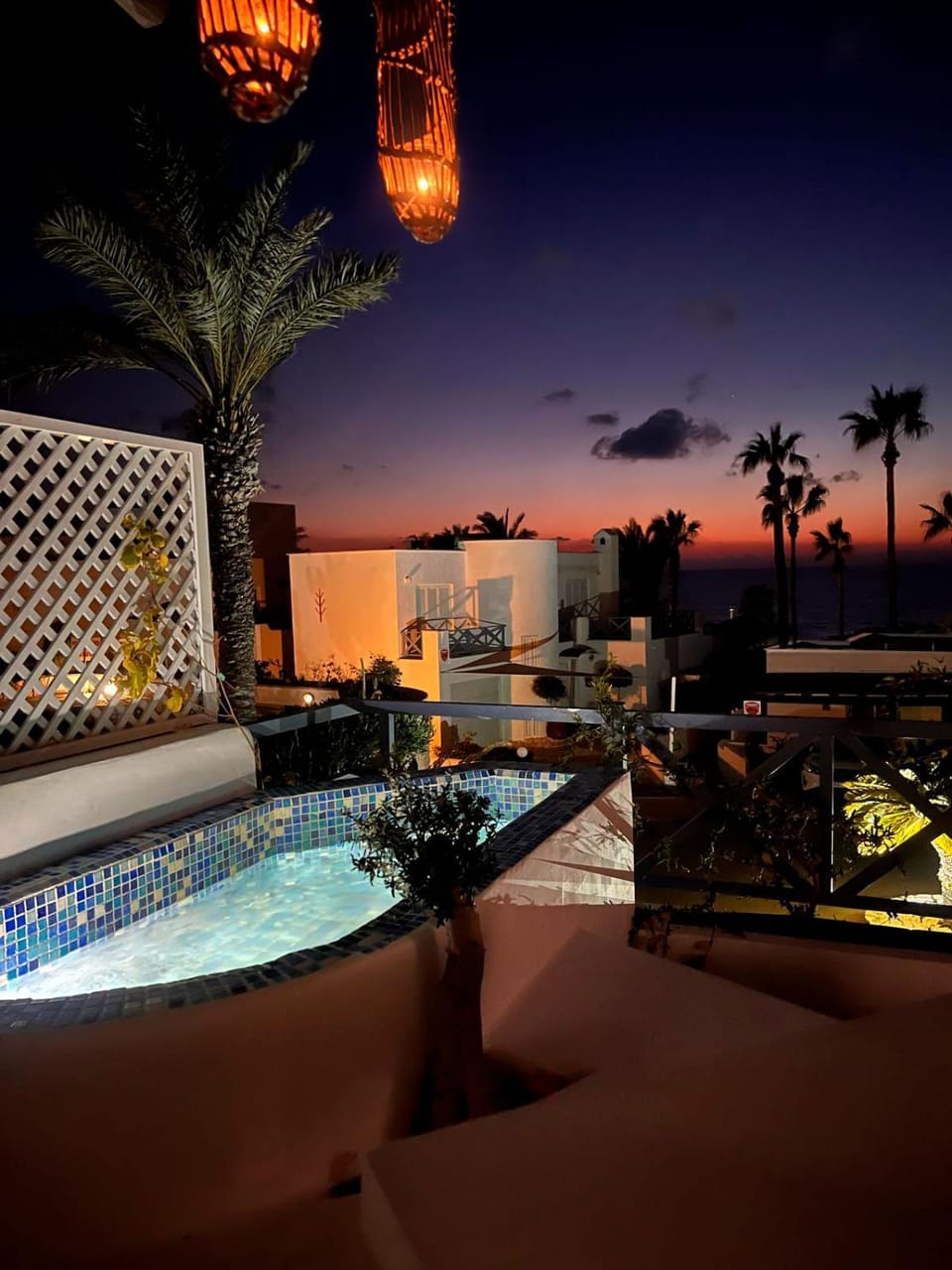 Hot Tub, Balcony/Terrace, Pool view, Sea view, Swimming pool