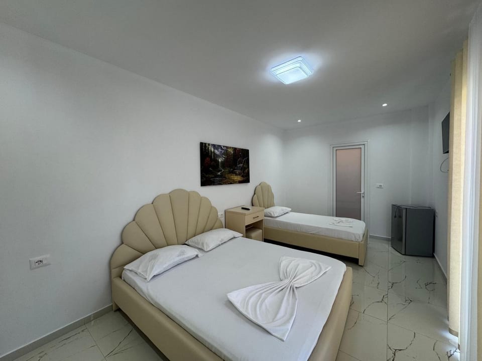 Vila Hergi Apartment in Ksamil