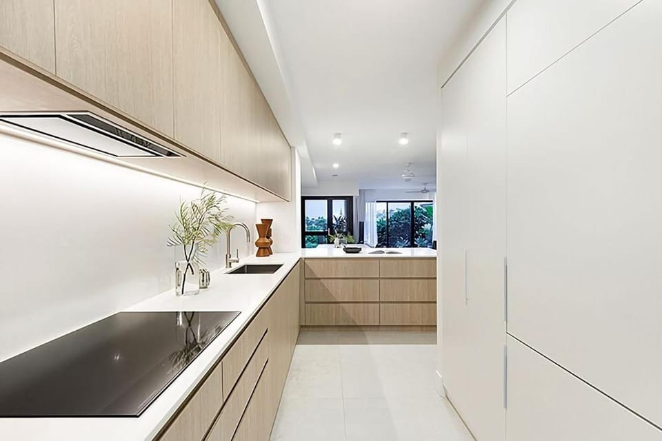 Sunrise Luxury Beach Retreat With Views House in Sunrise Beach