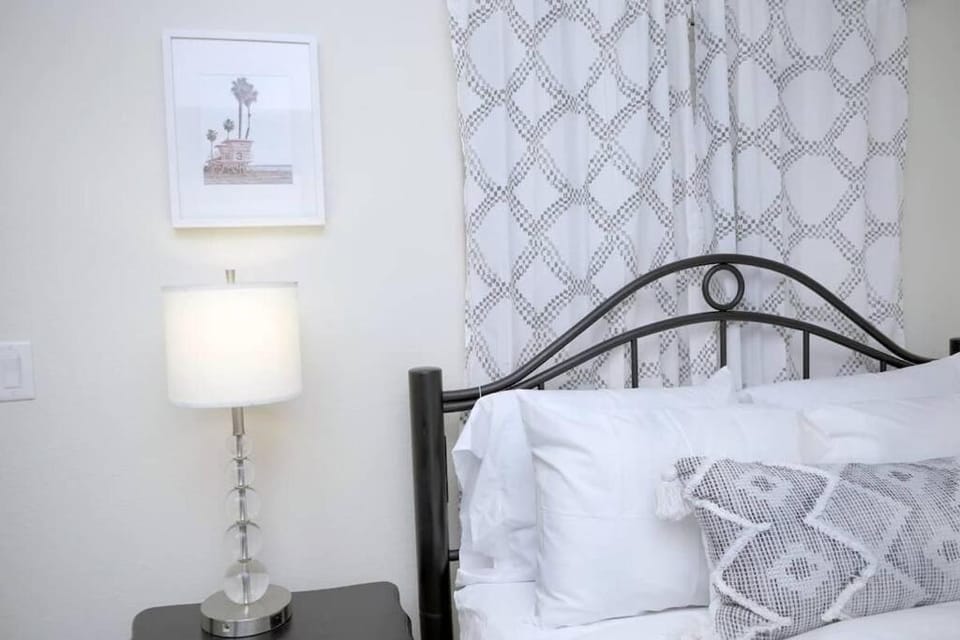 LBC Cozy Suite -Downtown! Beach! Apartment in Long Beach