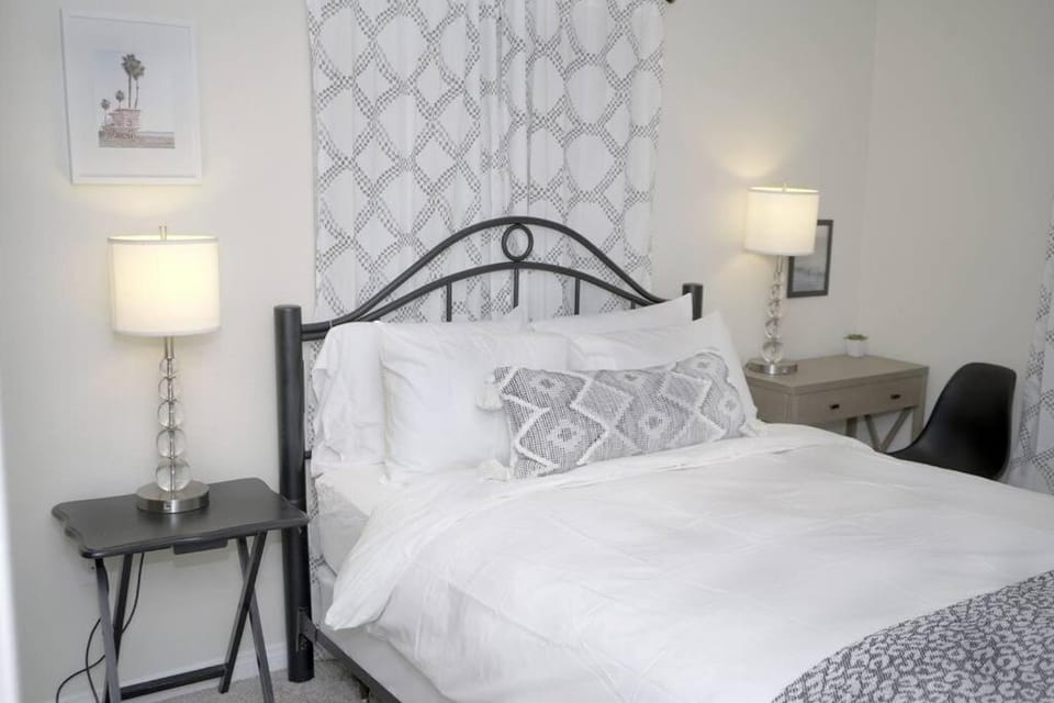 LBC Cozy Suite -Downtown! Beach! Apartment in Long Beach