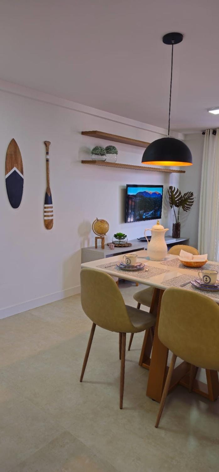 Communal lounge/ TV room, Living room, Seating area, Dinner