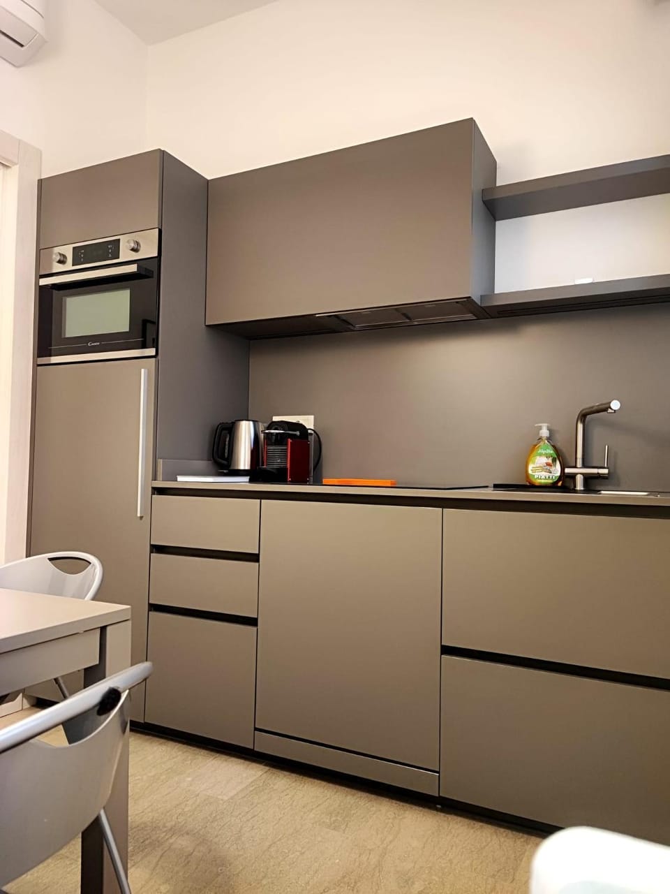 Coffee/tea facilities, Kitchen or kitchenette