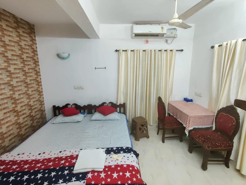 The J Thomas Inn 4 Ac bedroom independent house Fort Kochi Vacation rental in Kochi