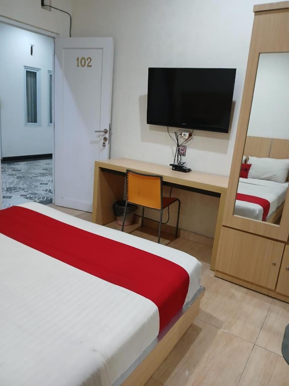 Macan Kumbang Residence Bed and Breakfast in Indonesia