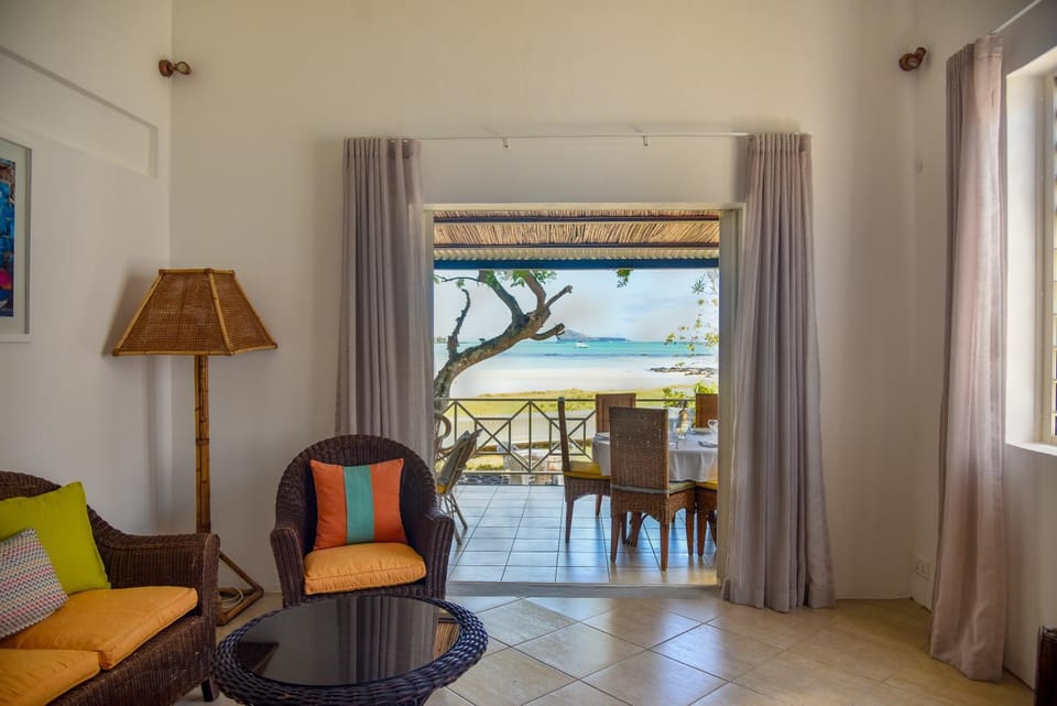 Patio, Living room, Sea view