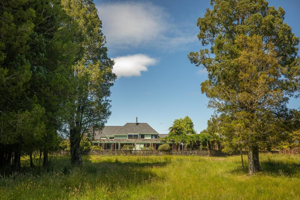 Property building, Natural landscape
