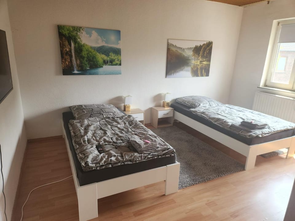 Monteurwohnung 7 in direkter Nähe zur Veltinsarena Apartment in Gelsenkirchen