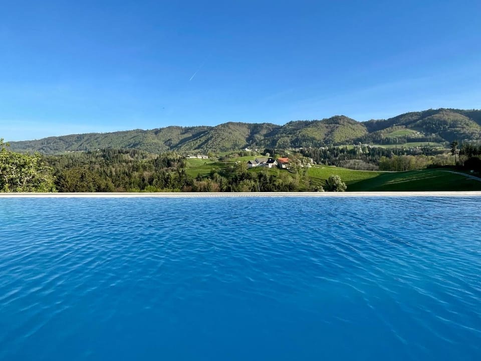 Day, Natural landscape, Pool view, Swimming pool