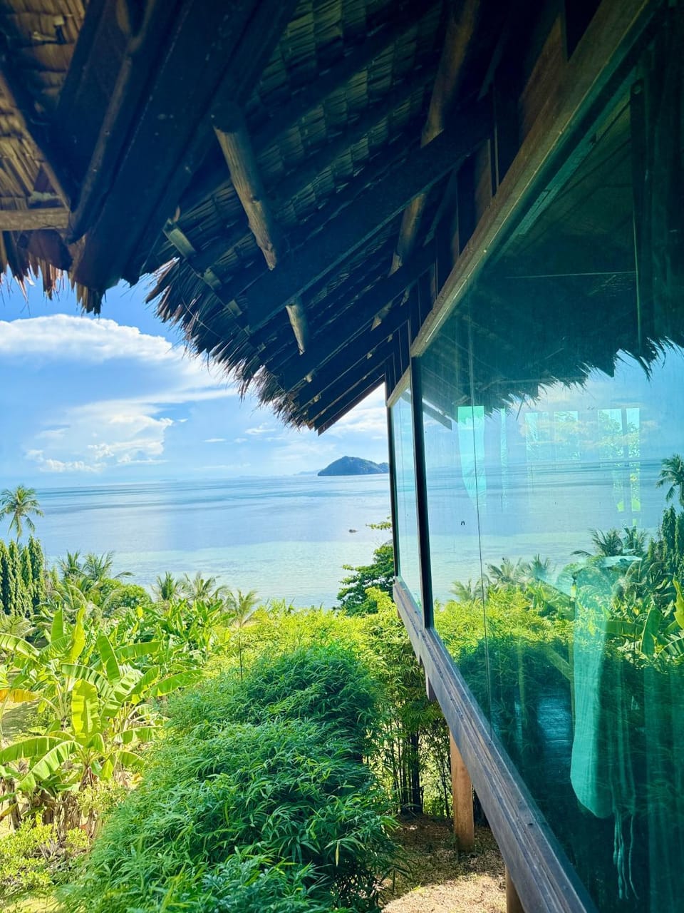 Glass Cottage House in Ko Pha-ngan Sub-district