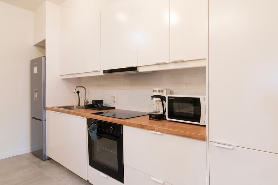 Coffee/tea facilities, minibar, pet friendly, stove