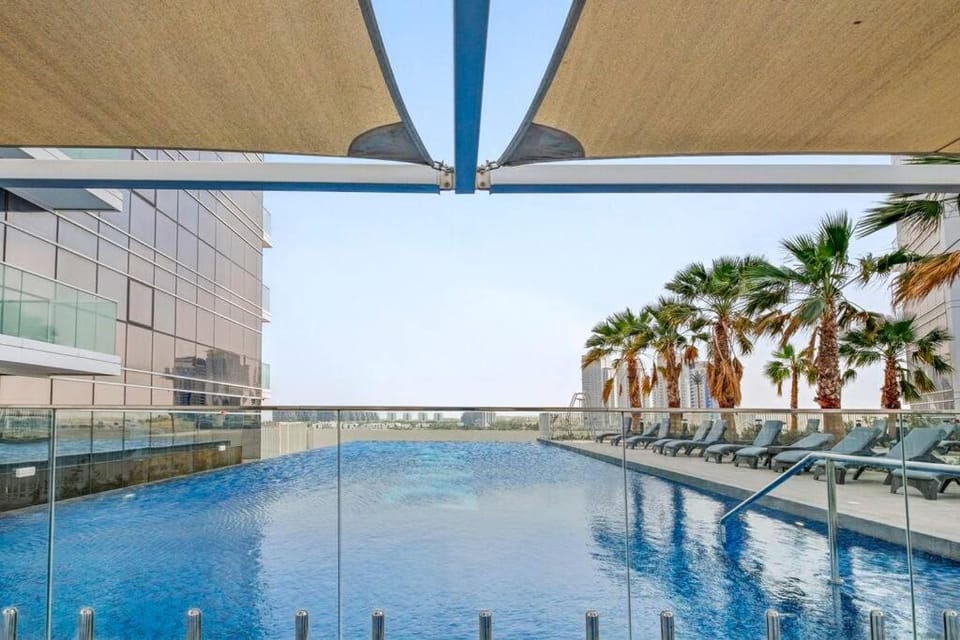 Cozy Studio in Damac Hills Apartment in Dubai