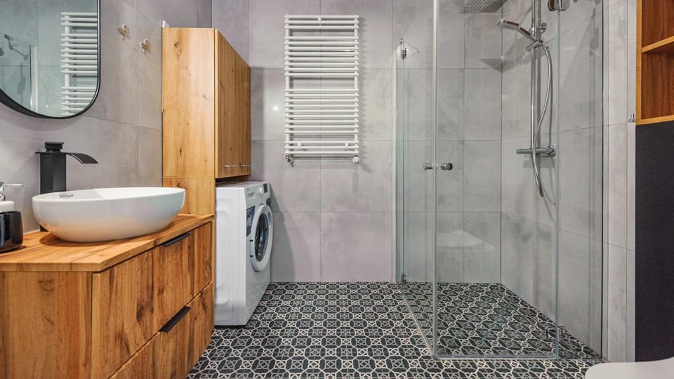 Toilet, Bathroom, washing machine