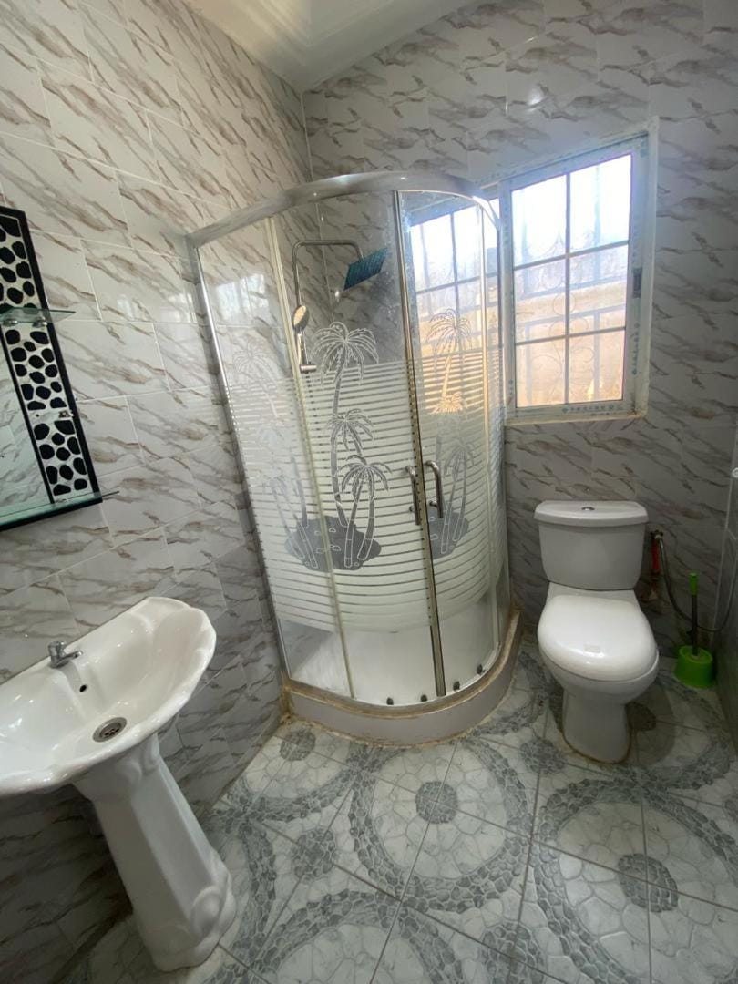 Shower, Toilet, Bathroom