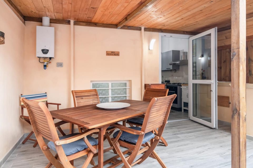 Balcony/Terrace, Dining area