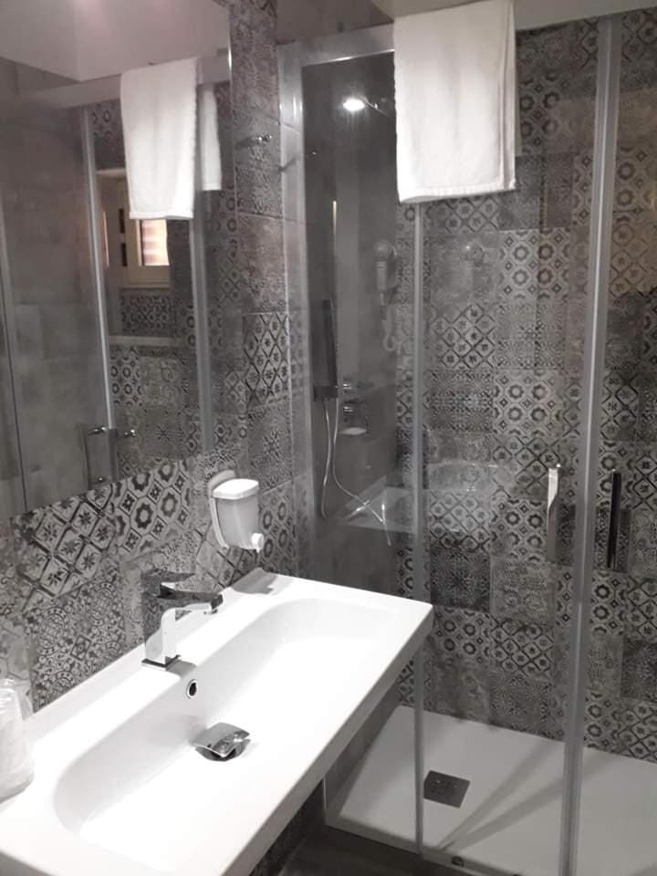 B&B Donjon centro Bed and Breakfast in Castelbuono