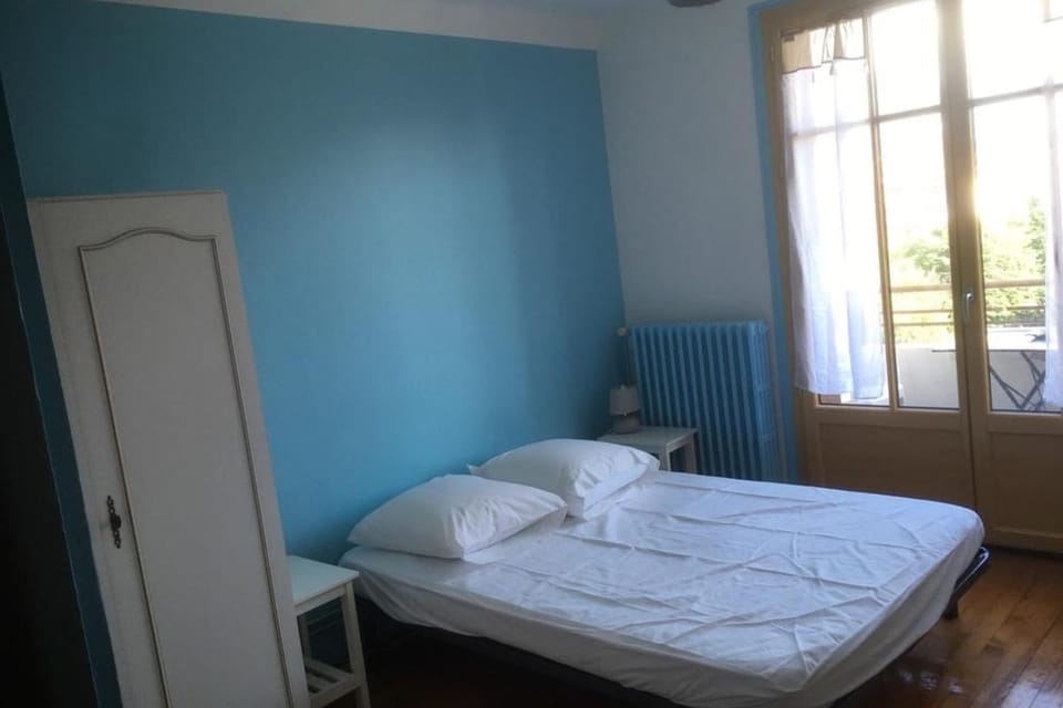 Cozy apartment with balcony and nice mountain view Apartment in Annecy