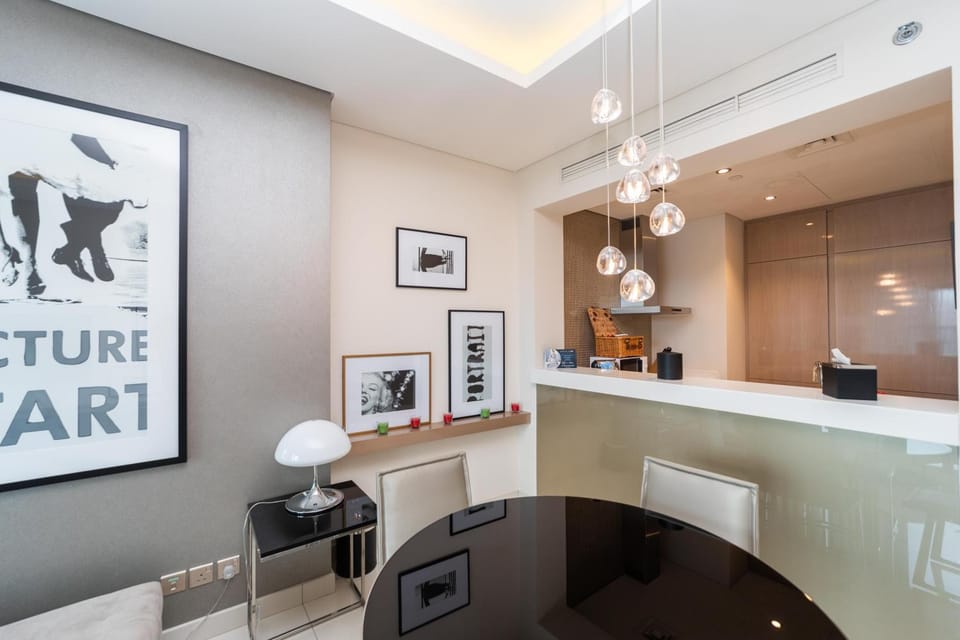 Living room, Decorative detail, Seating area, kitchen