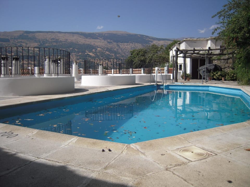 Solarium, Swimming pool