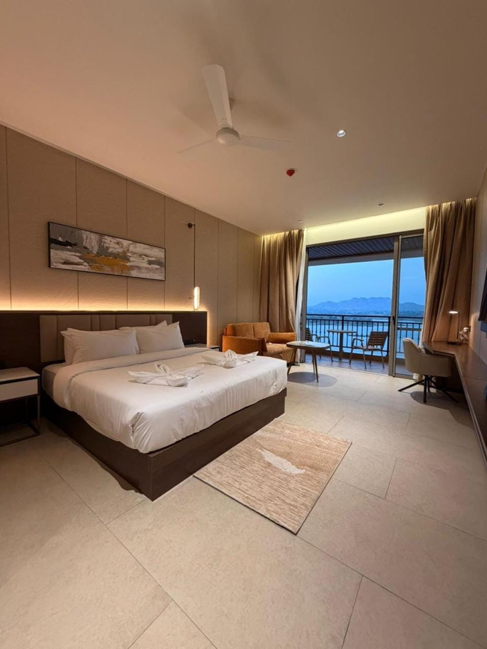 Savana Lake Resort Resort in Maharashtra