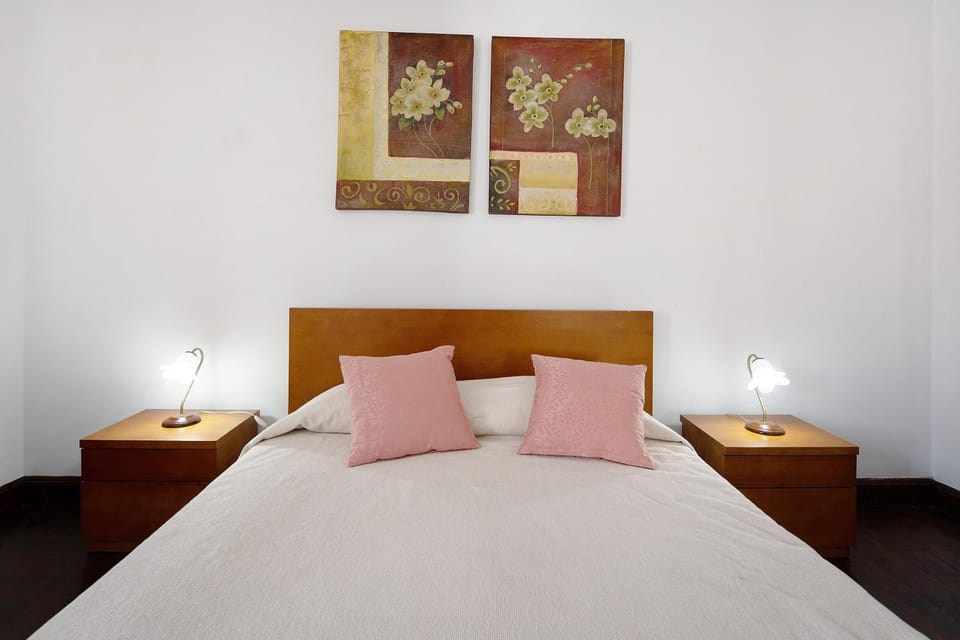 Living room, Bedroom