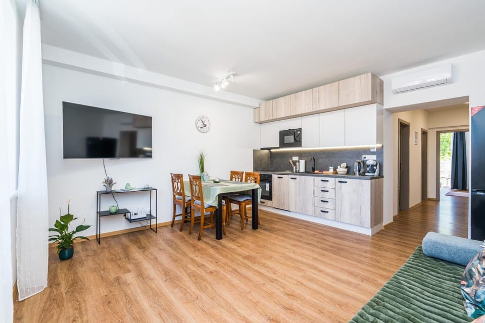 Perla Hradce 301 Apartment in Lower Silesian Voivodeship