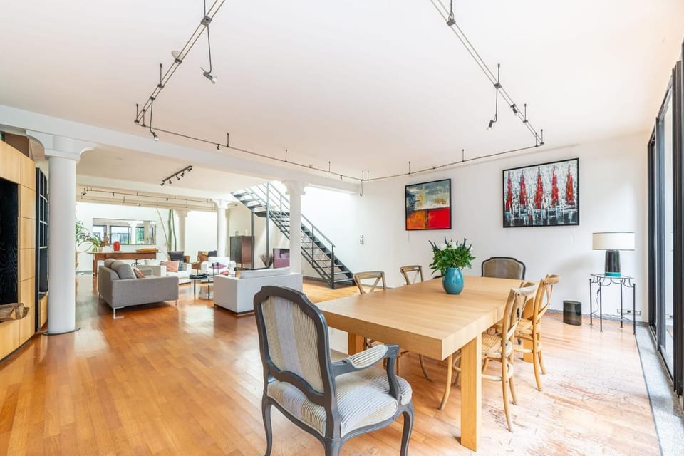 Large fully renovated 250m house House in Nantes