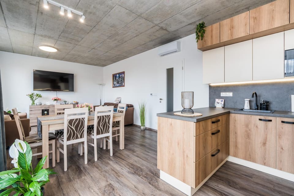 Perla Hradce 401 Apartment in Lower Silesian Voivodeship