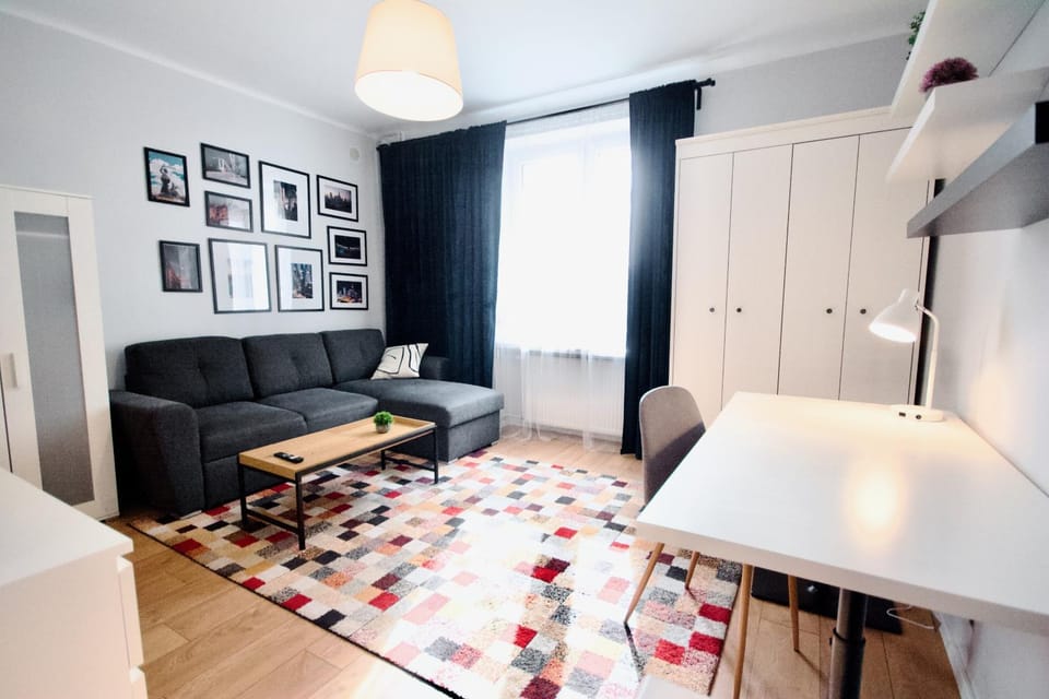 Bed, Living room, Photo of the whole room, Seating area, Bedroom, wardrobe
