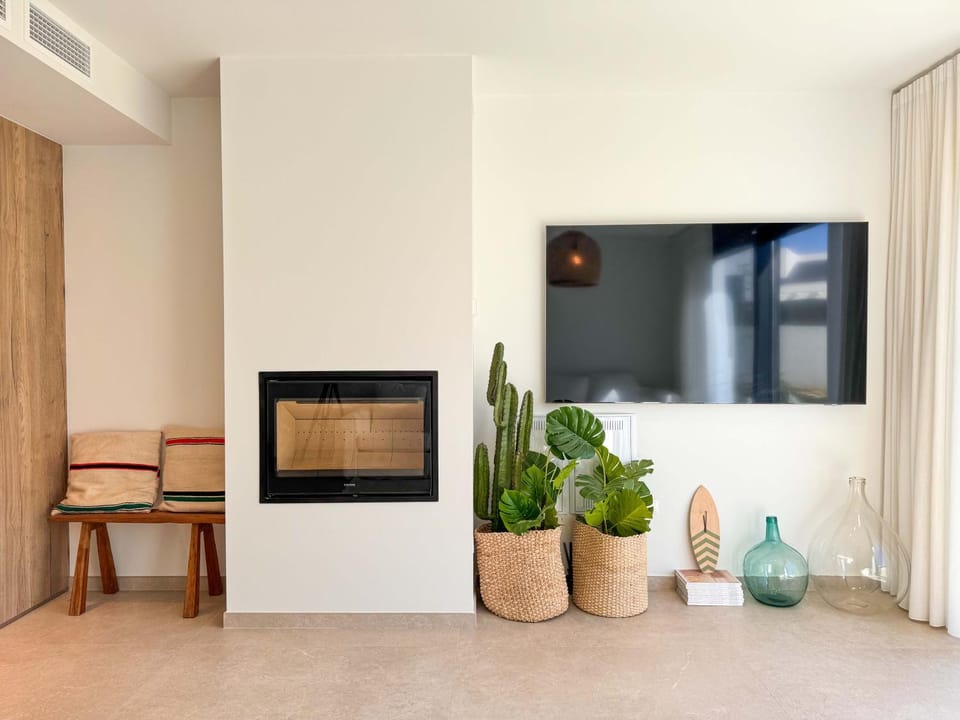 TV and multimedia, Living room, Photo of the whole room