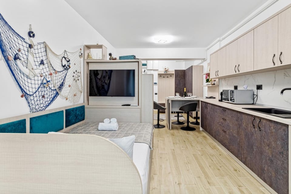 Living room, kitchen