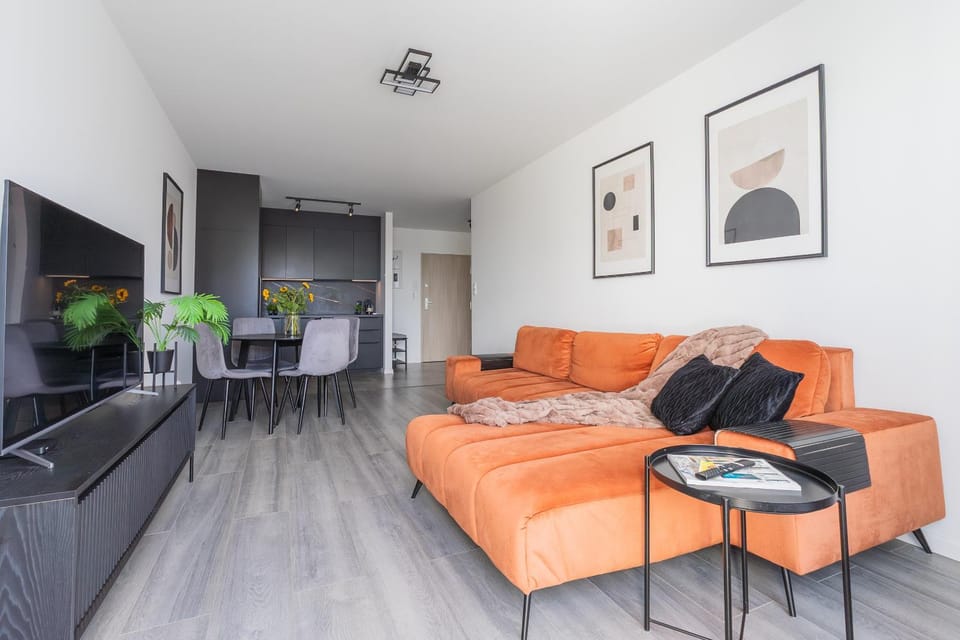 Communal lounge/ TV room, TV and multimedia, Kitchen or kitchenette, Living room, Seating area, Evening entertainment