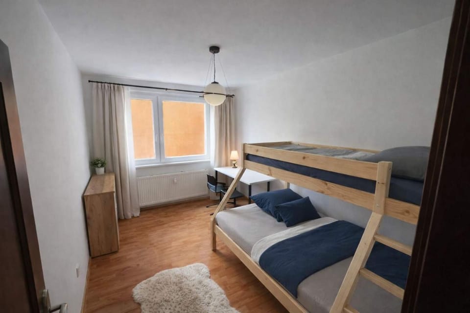 Bed, Photo of the whole room, Seating area, Bedroom, bunk bed