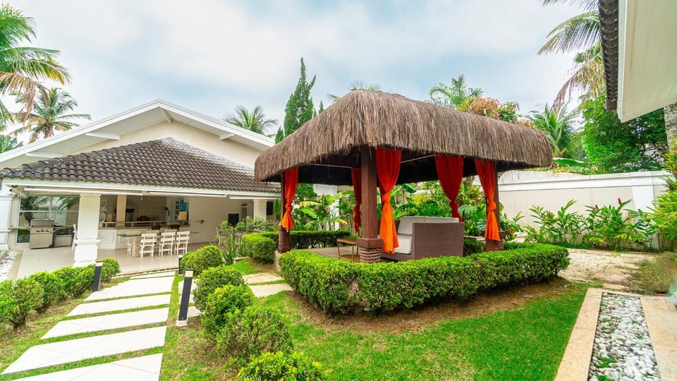 Villa Luxuosa - Condomínio Jardim Acapulco Guarujá House in State of São Paulo