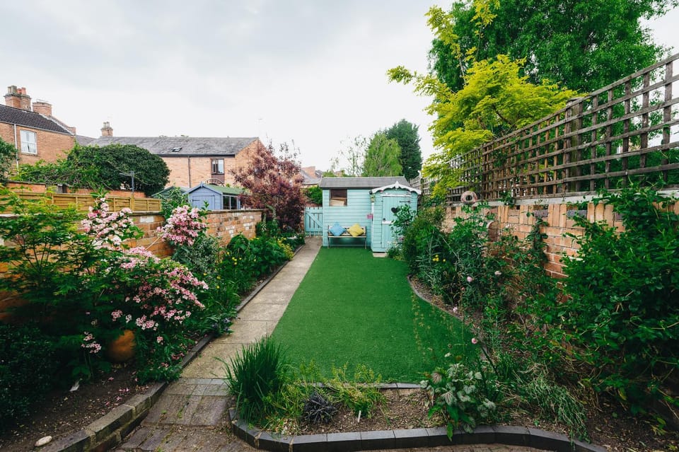 Patio, Garden, Garden view